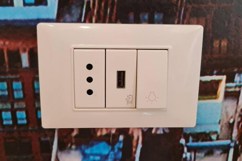 Bsuites Trieste In Centro Storico Con Wifi Padova Room photo